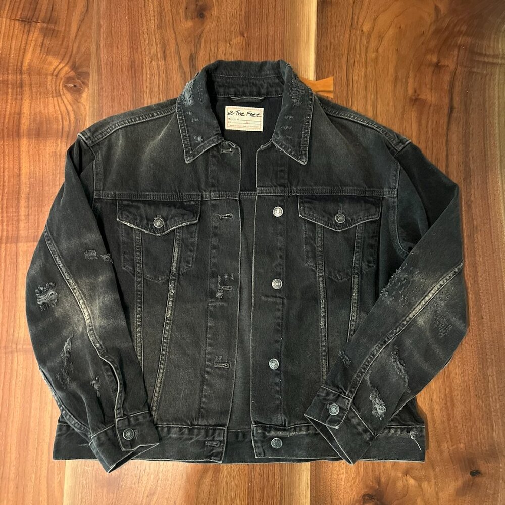 Free People Black Distressed Oversized Denim Jacket – Size XS